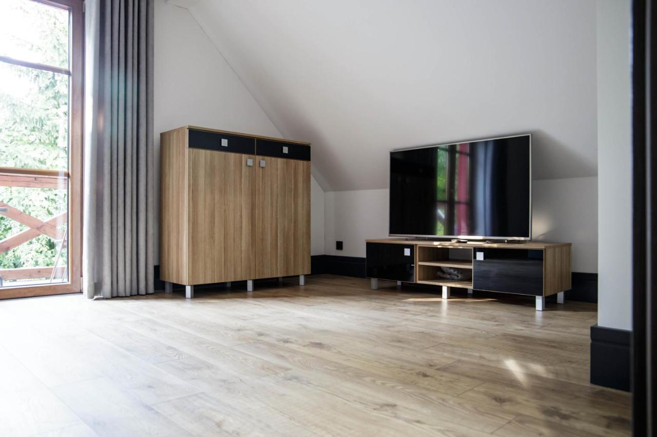 Dom Nad Jeziorem Ublik Z Sauna I Jacuzzi Extérieur photo