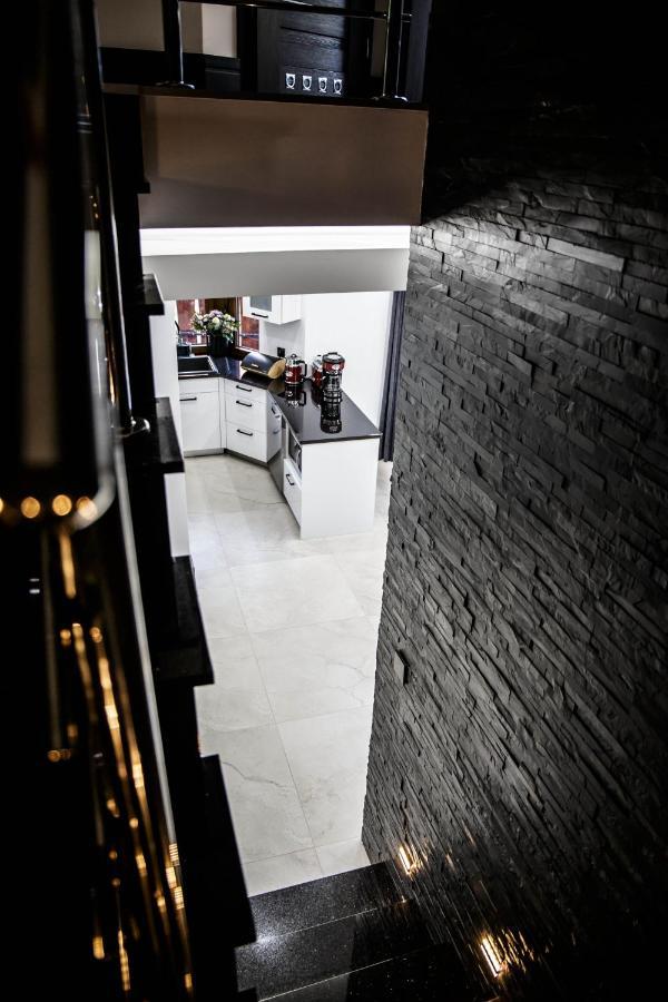 Dom Nad Jeziorem Ublik Z Sauna I Jacuzzi Extérieur photo