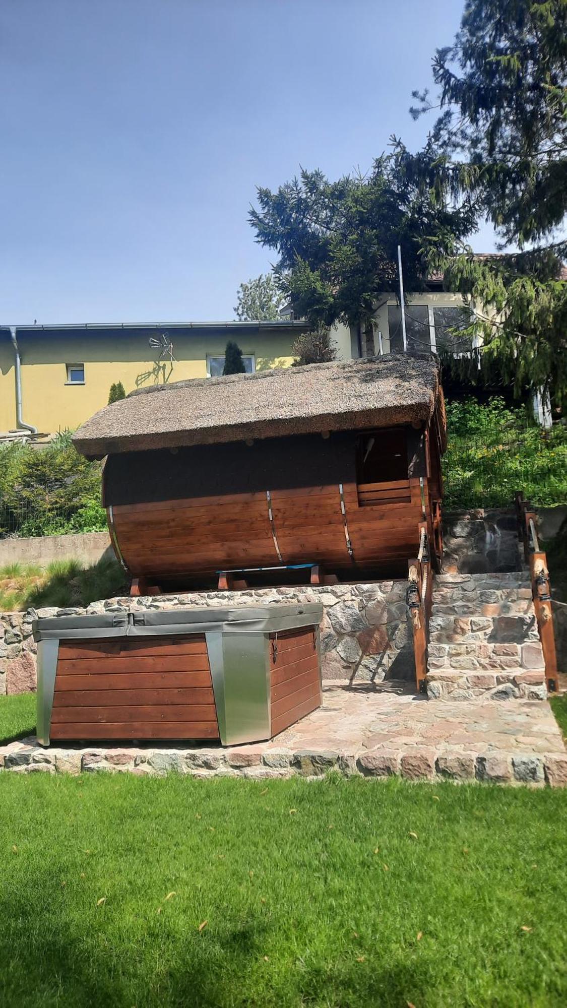 Dom Nad Jeziorem Ublik Z Sauna I Jacuzzi Extérieur photo